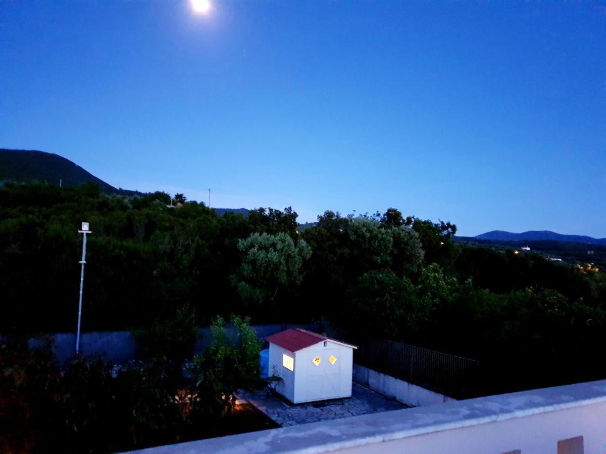 Elaianthos Villa Каламата Екстериор снимка