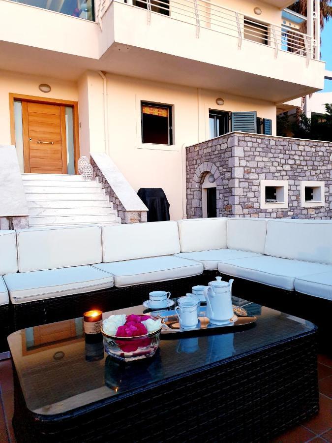Elaianthos Villa Каламата Екстериор снимка