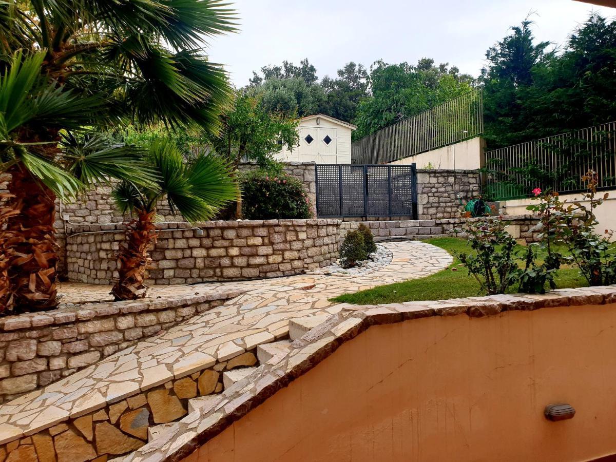 Elaianthos Villa Каламата Екстериор снимка