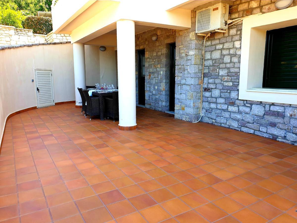 Elaianthos Villa Каламата Екстериор снимка